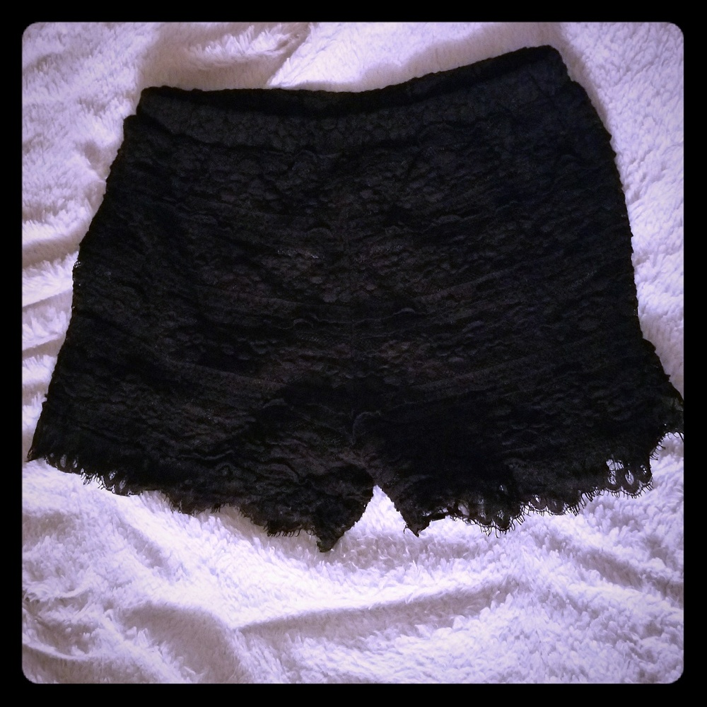 Lace Fringe Shorts